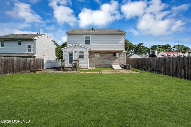 95 Bay Harbor Boulevard, Brick, NJ 08723