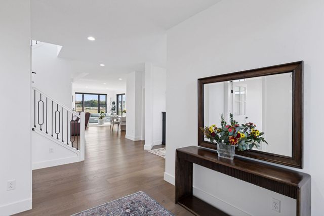 2702 Mayo Prairie Lane SW, Rochester, MN 55902