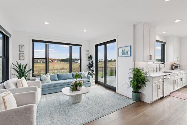 2702 Mayo Prairie Lane SW, Rochester, MN 55902