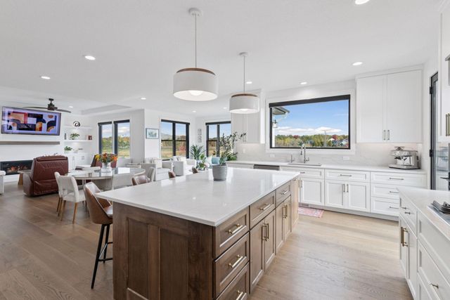 2702 Mayo Prairie Lane SW, Rochester, MN 55902