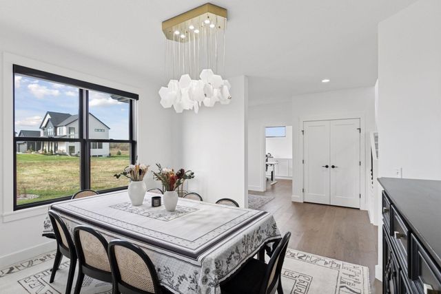 2702 Mayo Prairie Lane SW, Rochester, MN 55902