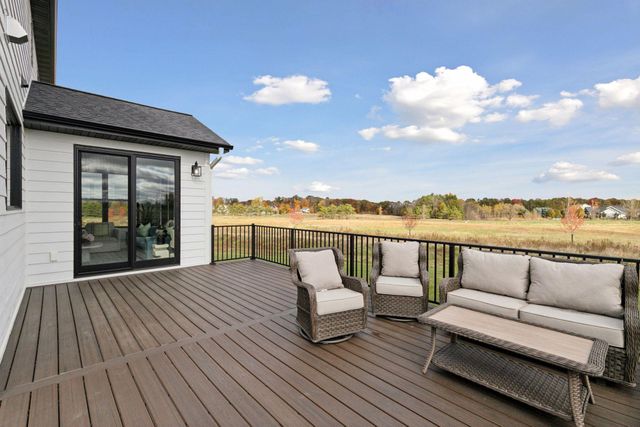 2702 Mayo Prairie Lane SW, Rochester, MN 55902