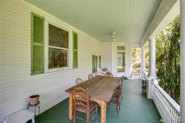 619 E Main Street, Carlinville, IL 62626