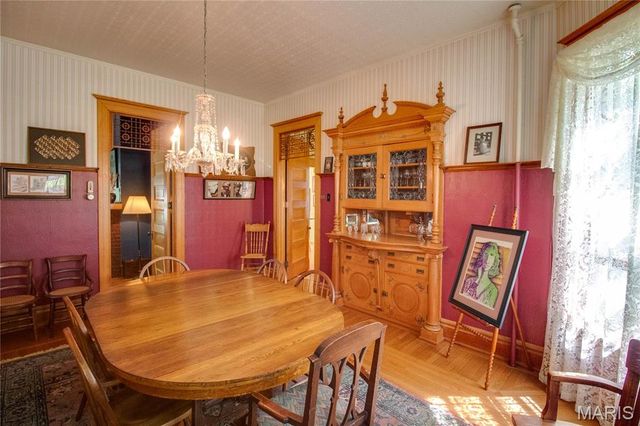 619 E Main Street, Carlinville, IL 62626