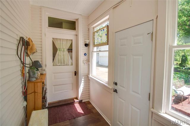 619 E Main Street, Carlinville, IL 62626