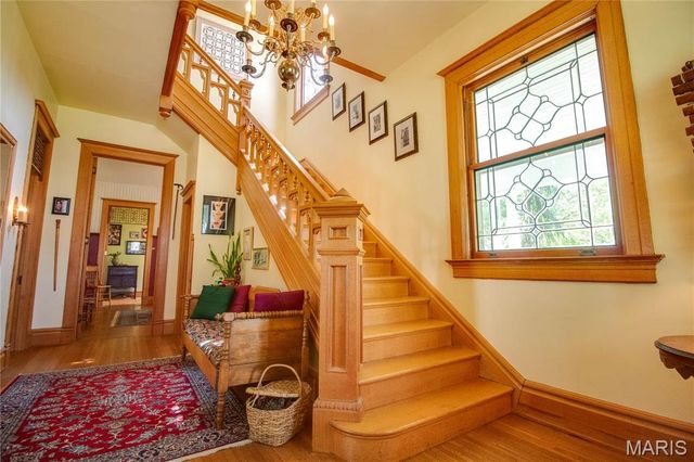 619 E Main Street, Carlinville, IL 62626