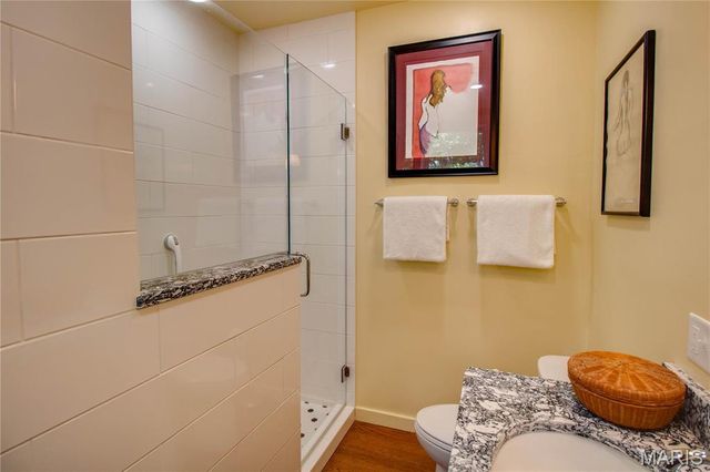 619 E Main Street, Carlinville, IL 62626