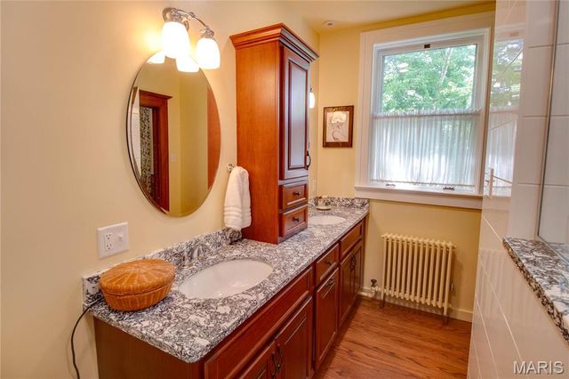 619 E Main Street, Carlinville, IL 62626