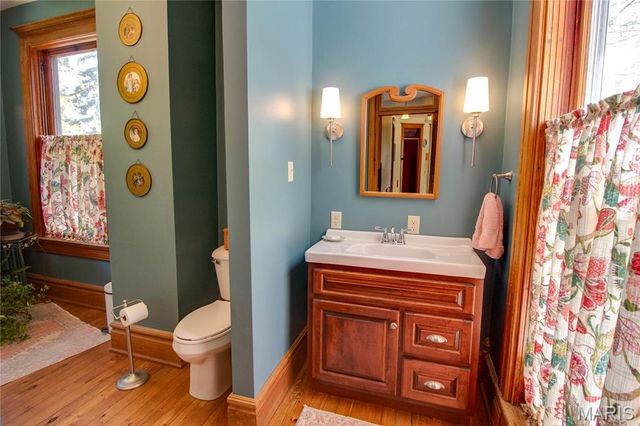 619 E Main Street, Carlinville, IL 62626