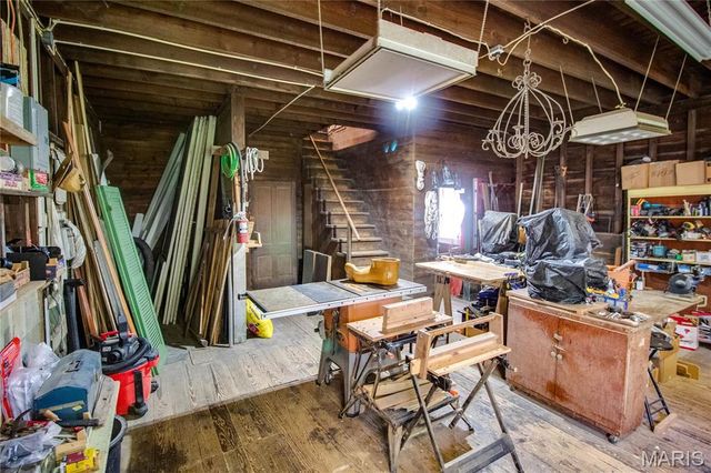 619 E Main Street, Carlinville, IL 62626