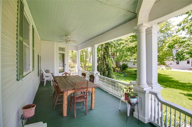 619 E Main Street, Carlinville, IL 62626