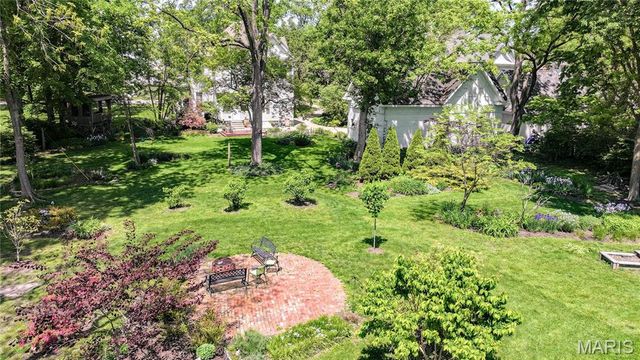 619 E Main Street, Carlinville, IL 62626