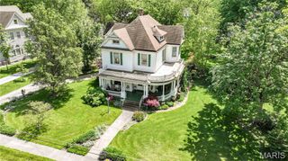 619 E Main Street, Carlinville, IL 62626