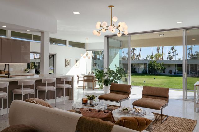 146 Eastlake Drive, Palm Springs, CA 92264