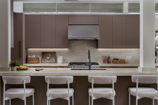 146 Eastlake Drive, Palm Springs, CA 92264