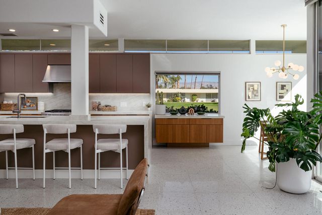 146 Eastlake Drive, Palm Springs, CA 92264