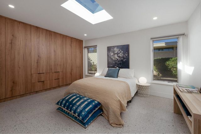 146 Eastlake Drive, Palm Springs, CA 92264