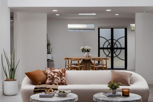 146 Eastlake Drive, Palm Springs, CA 92264