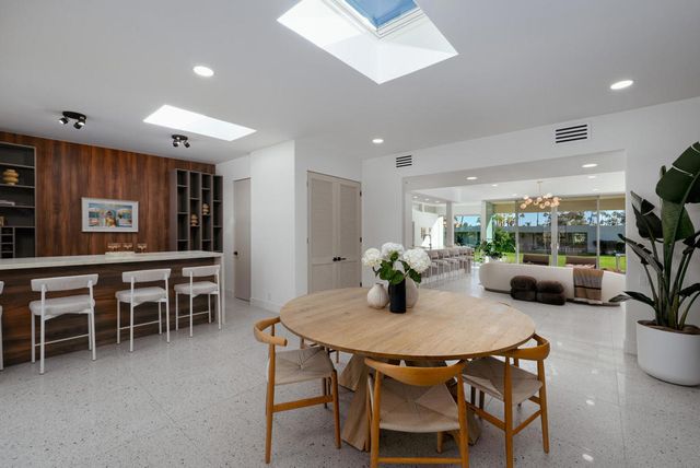 146 Eastlake Drive, Palm Springs, CA 92264