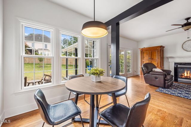 907 Newington Way, Apex, NC 27502