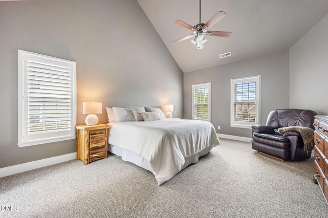 907 Newington Way, Apex, NC 27502