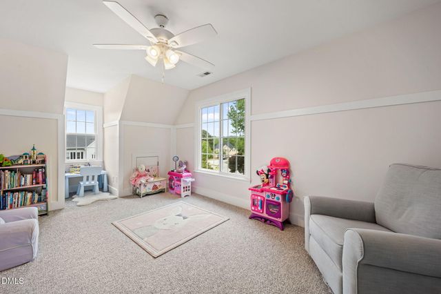 907 Newington Way, Apex, NC 27502