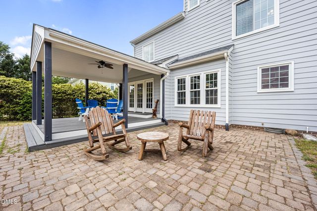 907 Newington Way, Apex, NC 27502