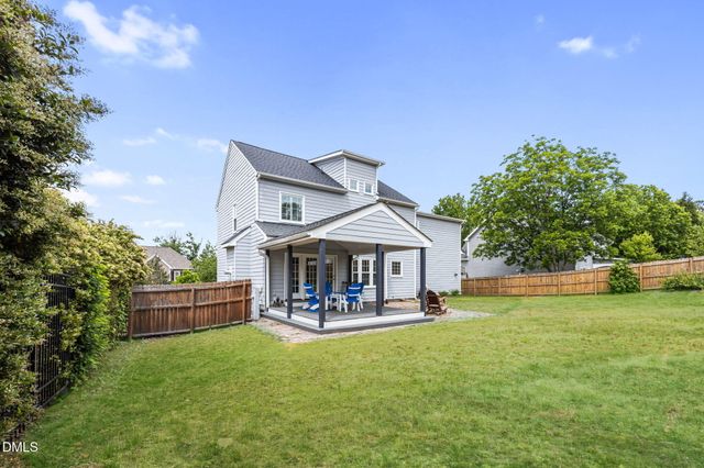 907 Newington Way, Apex, NC 27502