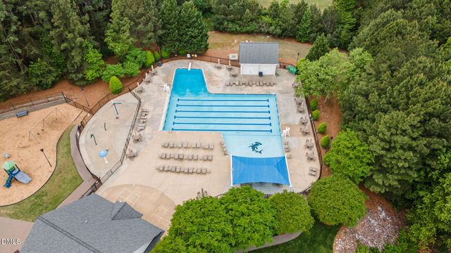 907 Newington Way, Apex, NC 27502
