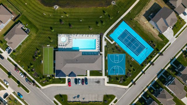 2732 Lamar Drive, Whitestown, IN 46075