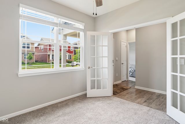 2732 Lamar Drive, Whitestown, IN 46075