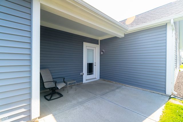2732 Lamar Drive, Whitestown, IN 46075