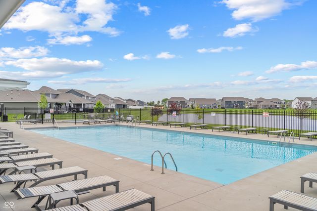 2732 Lamar Drive, Whitestown, IN 46075