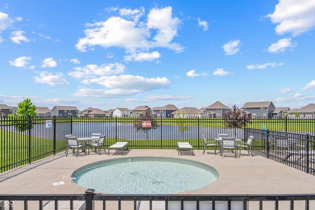 2732 Lamar Drive, Whitestown, IN 46075