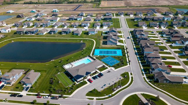 2732 Lamar Drive, Whitestown, IN 46075
