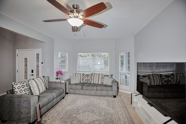 121 Claybrook Ln, Antioch, TN 37013