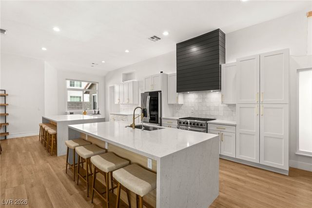 2917 Channel Rock Drive, Las Vegas, NV 89117