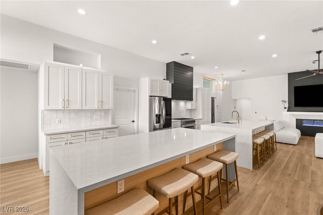 2917 Channel Rock Drive, Las Vegas, NV 89117