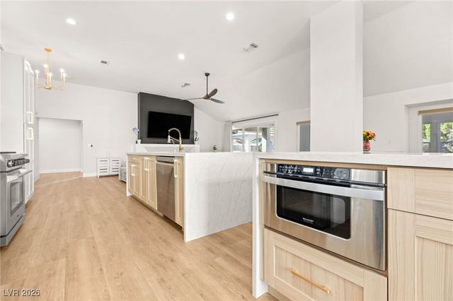 2917 Channel Rock Drive, Las Vegas, NV 89117