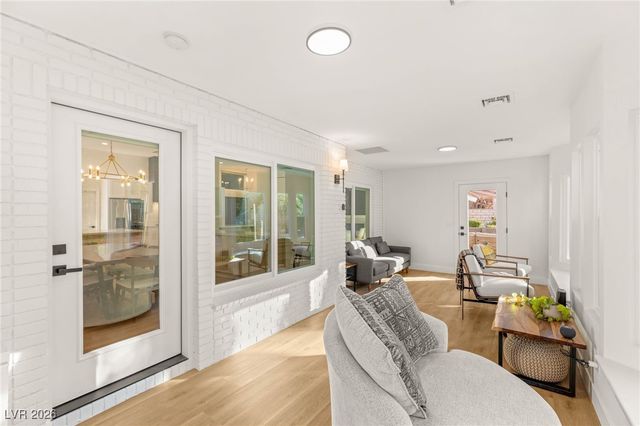 2917 Channel Rock Drive, Las Vegas, NV 89117