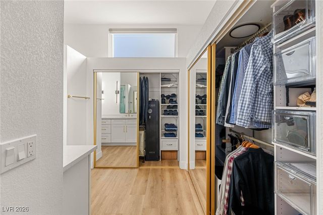 2917 Channel Rock Drive, Las Vegas, NV 89117