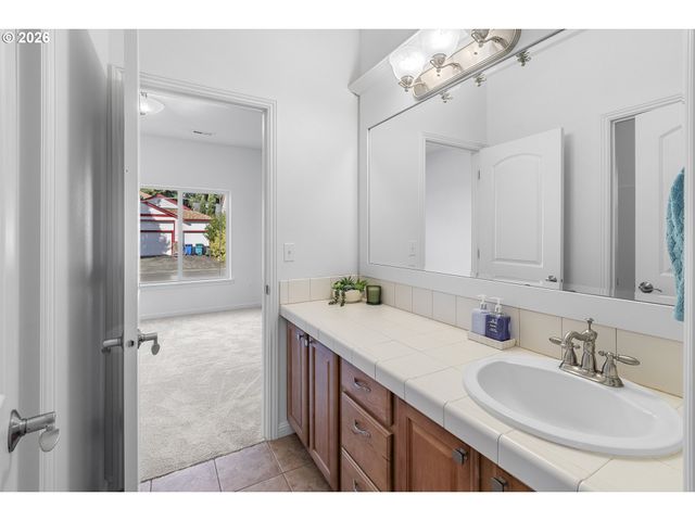 4311 Ne 93RD St, Vancouver, WA 98665