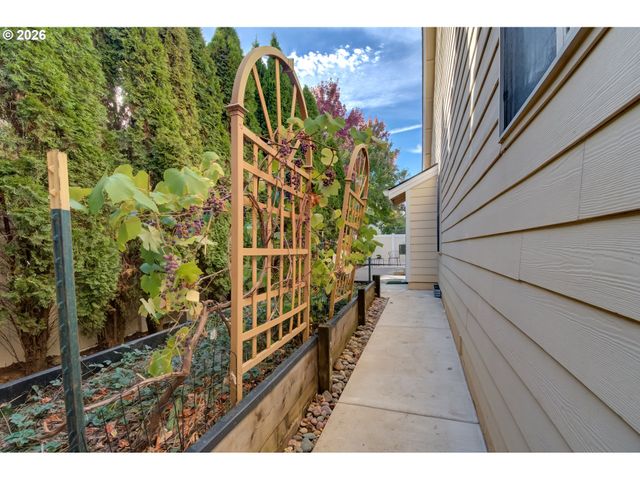 4311 Ne 93RD St, Vancouver, WA 98665