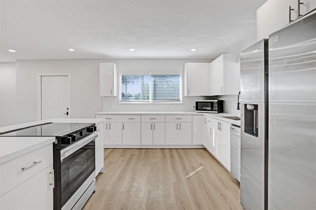 171 Ocean Parkway, Boynton Beach, FL 33435