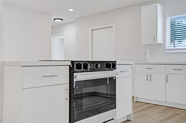 171 Ocean Parkway, Boynton Beach, FL 33435