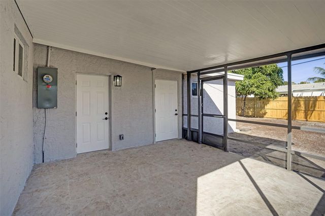 171 Ocean Parkway, Boynton Beach, FL 33435