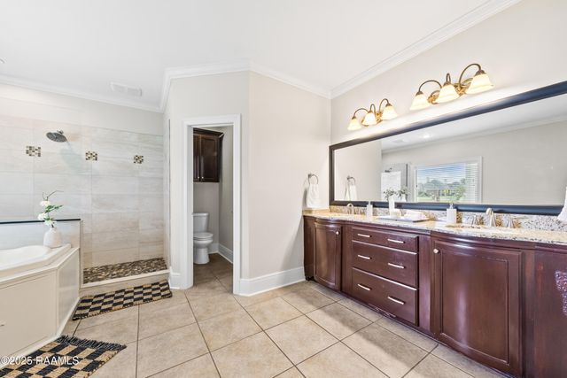 212 Archangel Drive, Lafayette, LA 70508