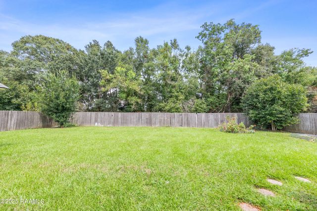 212 Archangel Drive, Lafayette, LA 70508