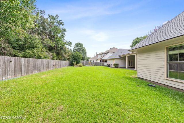 212 Archangel Drive, Lafayette, LA 70508