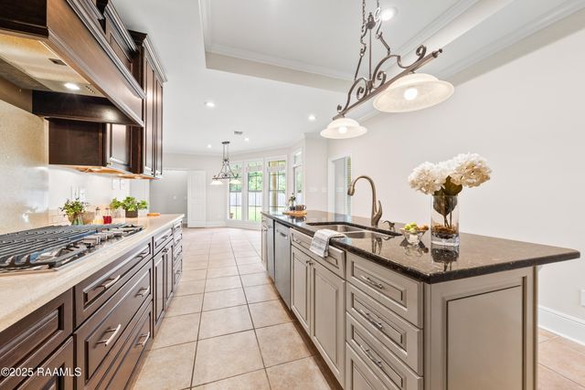 212 Archangel Drive, Lafayette, LA 70508